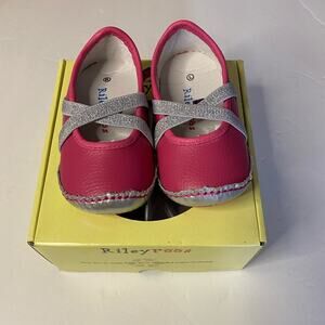 NIB Riley Roos Mairin In hot pink sparkles